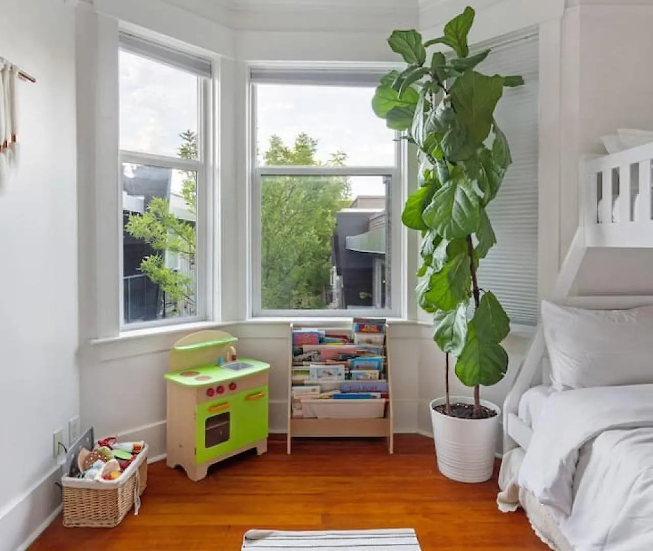 Apartment Beautiful, Newly Renovated Creek Home Vancouver Kanada