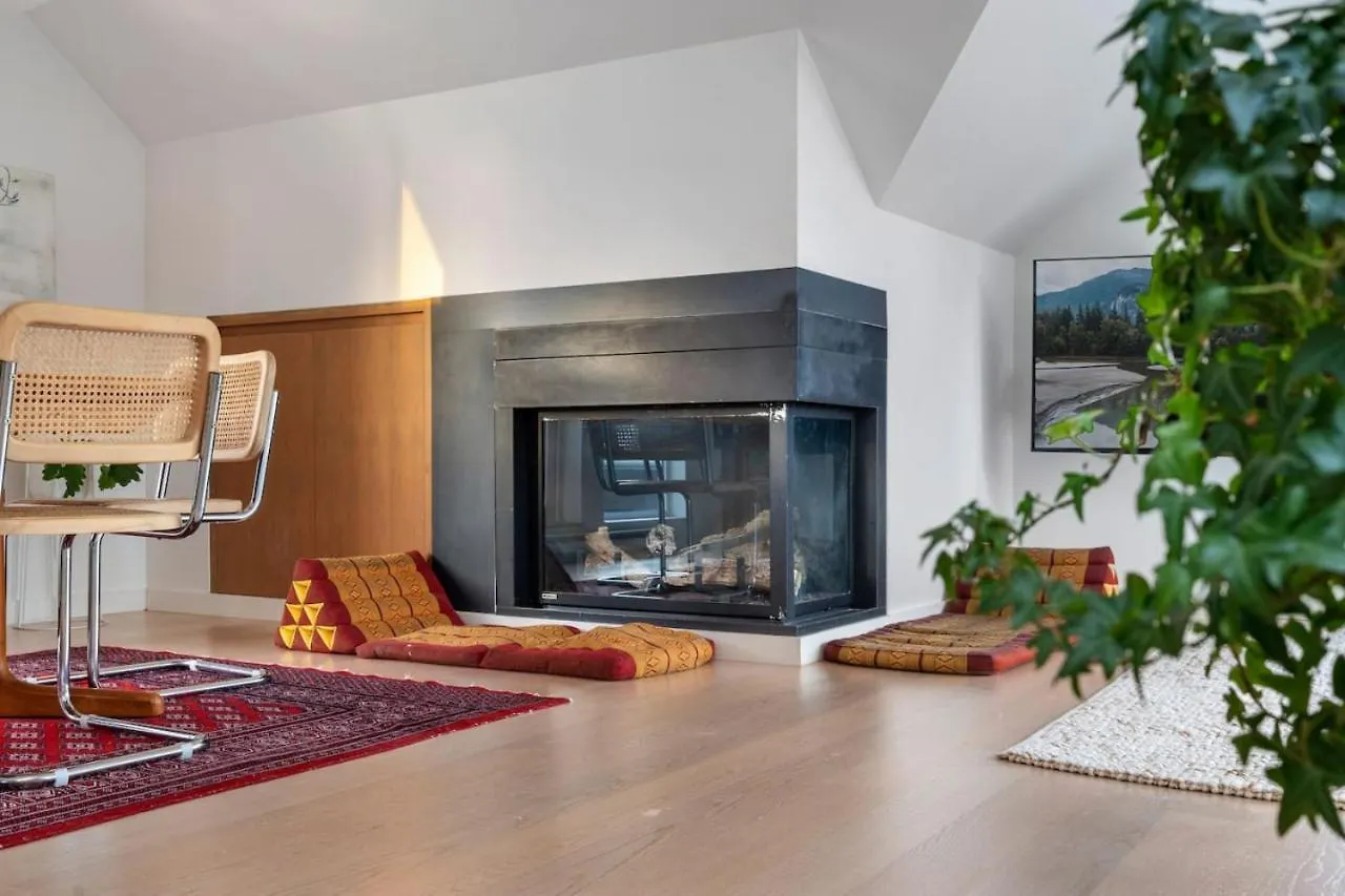 Apartment Beautiful, Newly Renovated Creek Home Vancouver